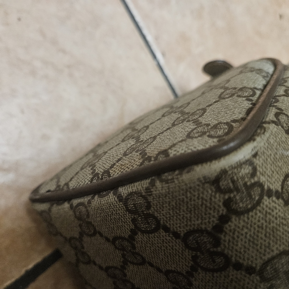 Gucci Beige and Brown Boston Women's Handbag Good Vintage Condition Authentic - Picture 13 of 13